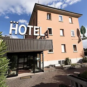 Hotel La Pioppa ***